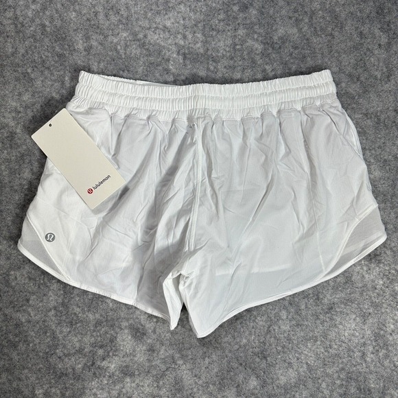 New Size 10 Lululemon Women Hotty Hot Low Rise LR Lined Short 4" White - Picture 6 of 11